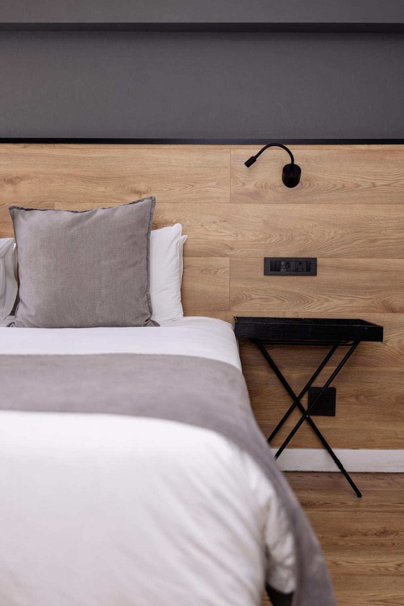 Mint Hotel 84 On Katherine Йоханесбург Екстериор снимка
