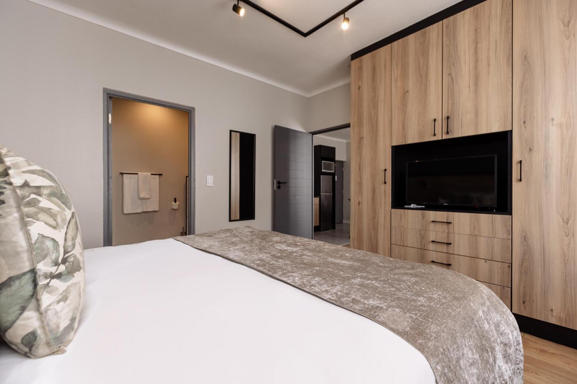 Mint Hotel 84 On Katherine Йоханесбург Екстериор снимка